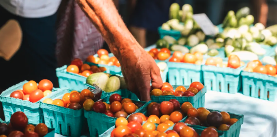 Aquidneck Growers Market, Newport, Mondays